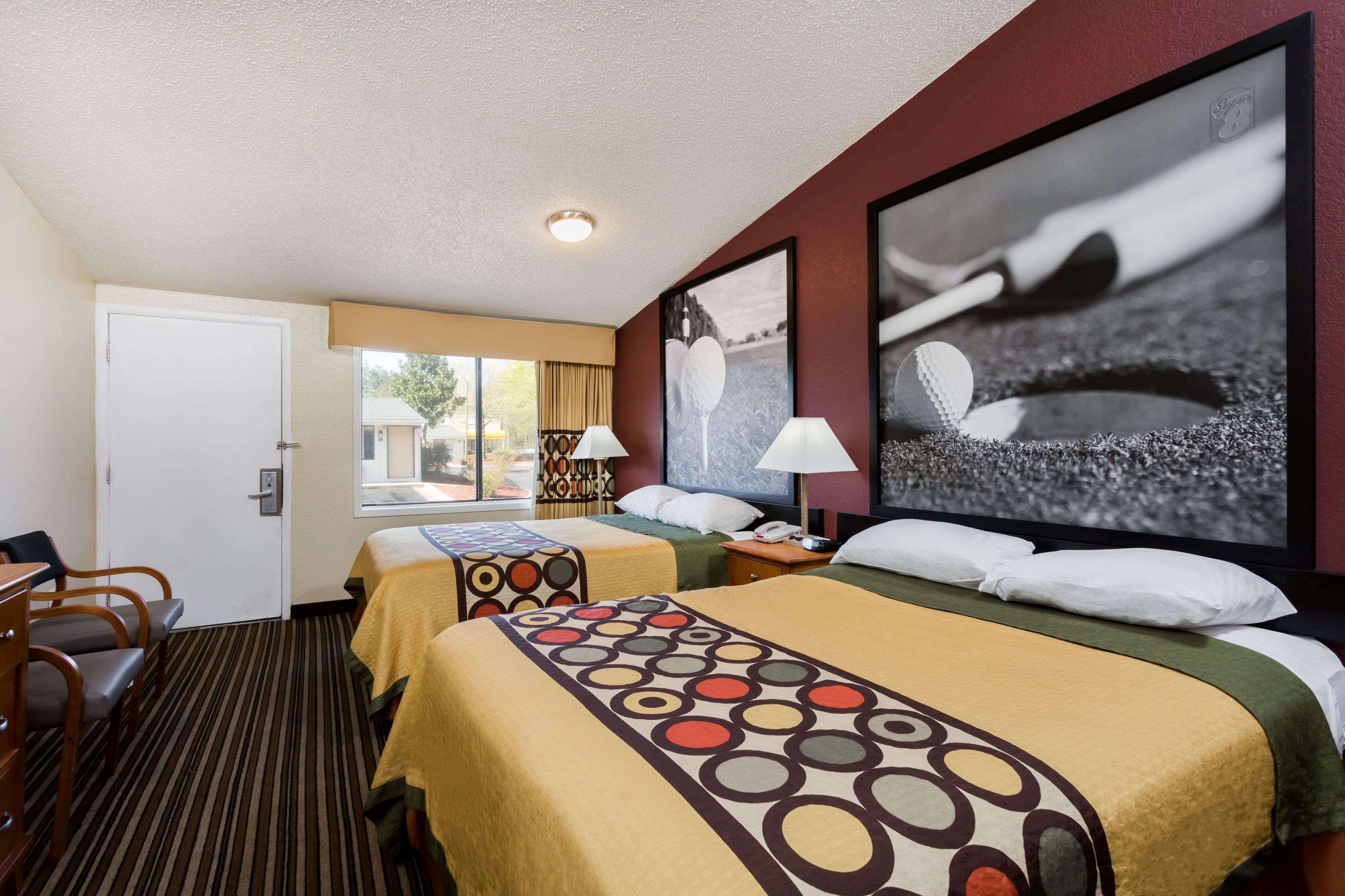 Super 8 By Wyndham Aberdeen Southern Pines Екстер'єр фото